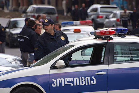 Обо всем - МВД Грузии выпустило компьютерную игру "Полиция"